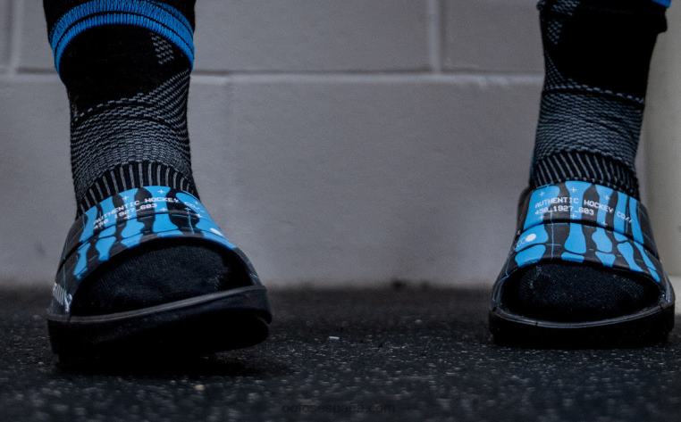 esqueleto bauer 0R40F124 sandalia con tiras limitadas ooahh para hombre OOFOS